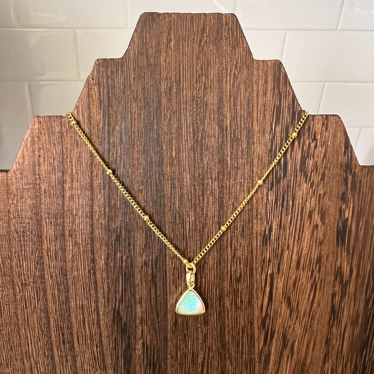 Radiant Energy Opal Necklace - Enhance Creativity, Manifestation, and Emotional Balance
